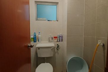 Green Suria Apartment