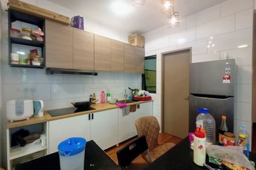 The Trees, Bukit Lanjan