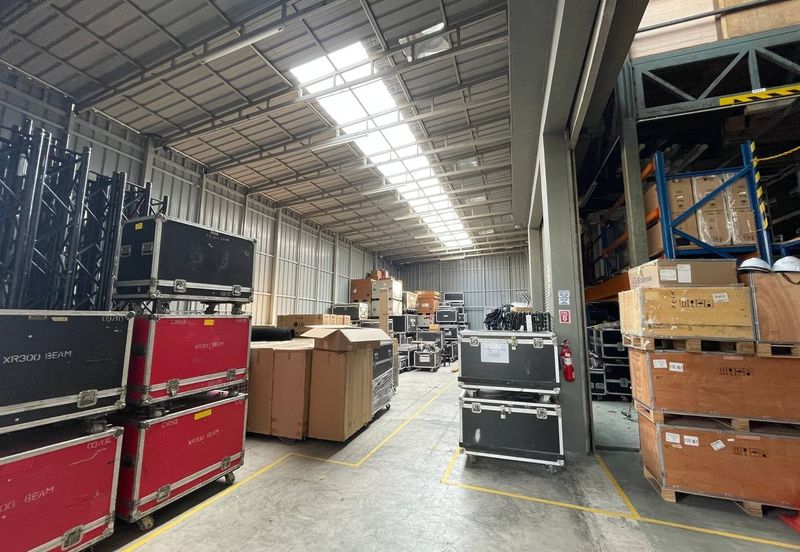 FOR SALE: Semi-Detached Factory Seksyen 26 Shah Alam Selangor