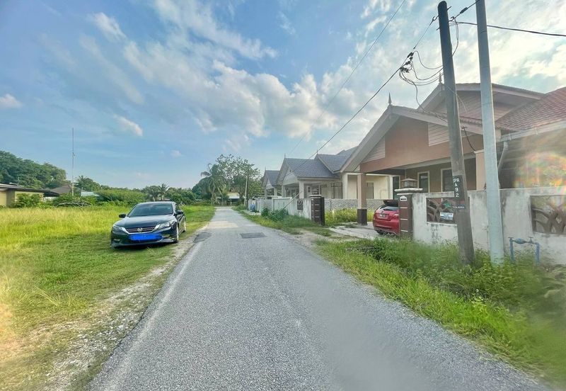 FOR SALE: Rumah Semi D Satu Tingkat Kampung Paya Resak Bukit Payong Kuala Terengganu Terengganu