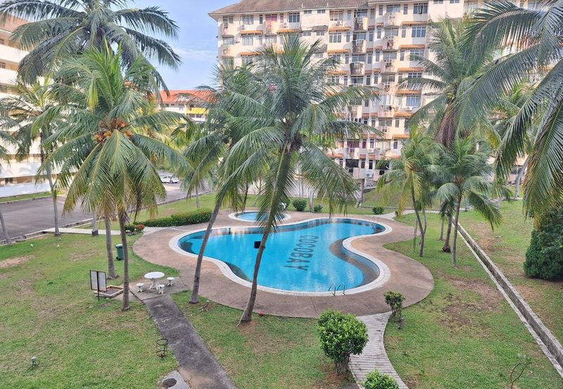 Cocobay Resort Condominium