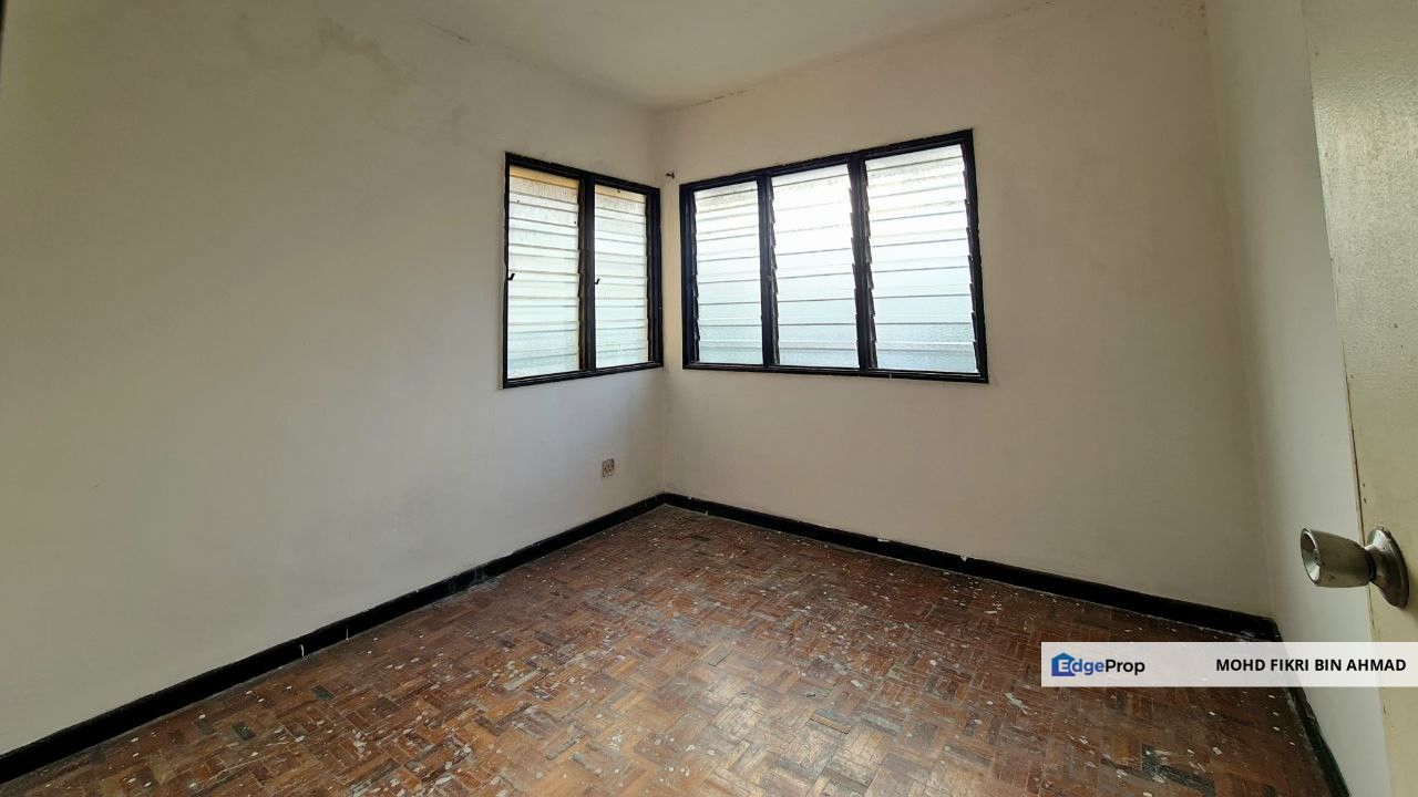 FOR SALE: Flat Taman Kajang Utama Kajang Selangor, Selangor, Kajang