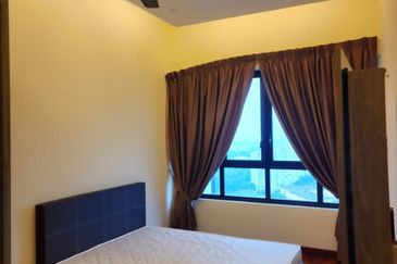 I Residence @ I City