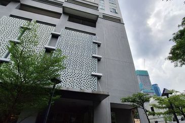 231 TR Serviced Suite