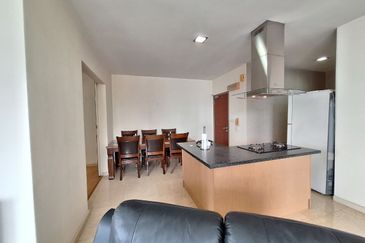 231 TR Serviced Suite