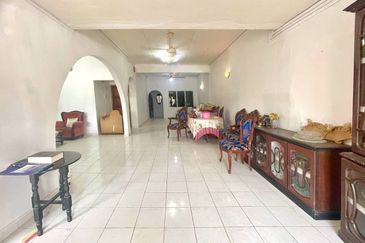 FOR SALE: Rumah Semi Detached Setingkat Taman Haji Da Kampung Pengadang Baru Kuala Terengganu Terengganu