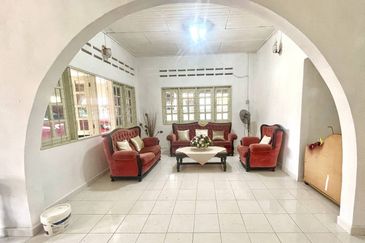 FOR SALE: Rumah Semi Detached Setingkat Taman Haji Da Kampung Pengadang Baru Kuala Terengganu Terengganu