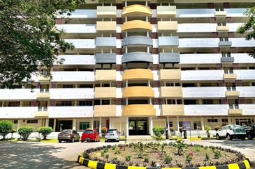 Cocobay Resort Condominium