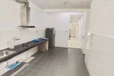 FOR RENT: Single Storey Terrace House Taman Casa Bella 1 Bukit Raja Klang Selangor