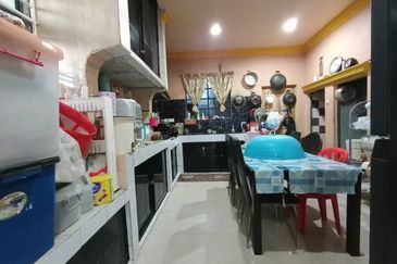 FOR SALE: Rumah Banglo Dua Tingkat Kampung Gerong Tumpat Kelantan