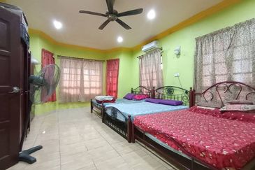 FOR SALE: Rumah Banglo Dua Tingkat Kampung Gerong Tumpat Kelantan