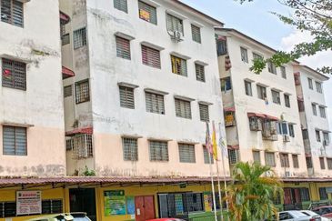 Pangsapuri Baiduri, Bandar Tasik Kesuma