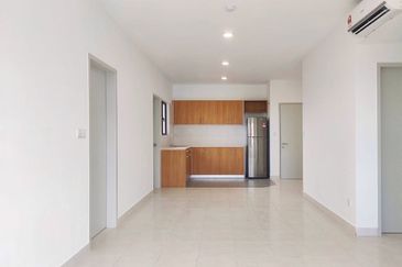 Arena Residences @ Warisan Puteri