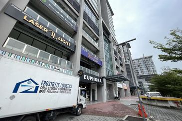 Queensville, Taman Tasik Permaisuri