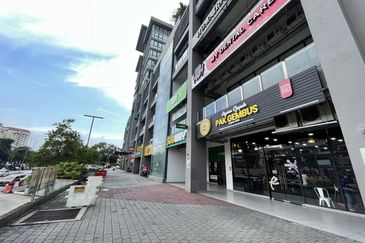 Queensville, Taman Tasik Permaisuri