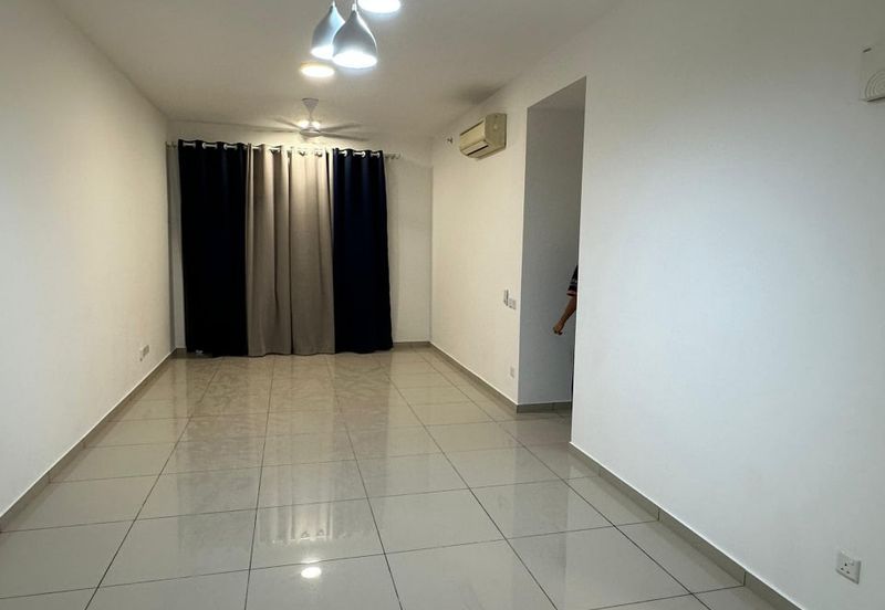FOR RENT: D’ Quince Residence Damansara Perdana Petaling Jaya Selangor