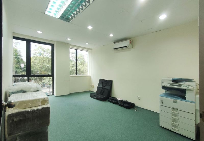 FOR RENT: Office Glomac Business Centre Kelana Jaya Petaling Jaya Selangor