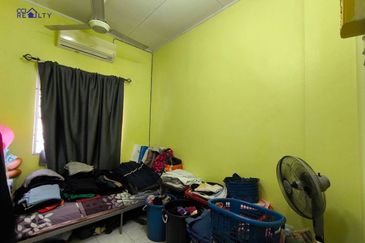 Pangsapuri Seroja Bukit Jelutong