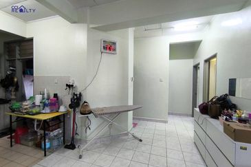 Pangsapuri Seroja Bukit Jelutong