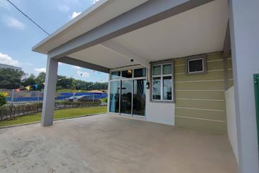 𝙋𝙍𝙊𝙅𝙀𝙆 𝙋𝙀𝙍𝙐𝙈𝘼𝙃𝘼𝙉 𝘽𝘼𝙍𝙐 𝙏𝘼𝙈𝘼𝙉 𝙐𝙉𝙄V𝙀𝙍𝙎𝙄𝙏𝙄 𝘽𝙀𝙎𝙏𝘼𝙍𝙄 𝙎𝙀𝙈𝙀𝙇𝙄𝙉𝙂 𝘽𝙀𝘿𝙊𝙉𝙂 𝙆𝙀𝘿𝘼𝙃