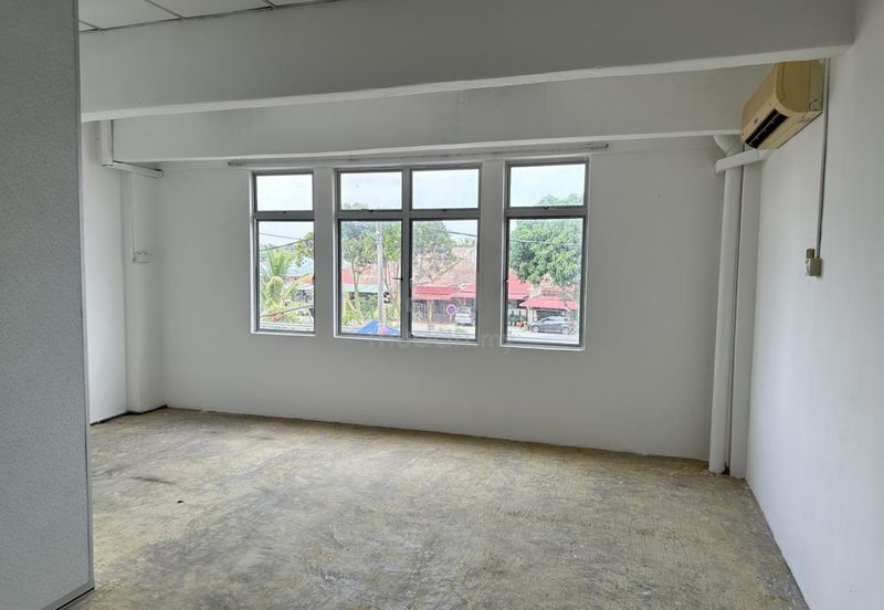FOR RENT: 1st Floor Shop Lot Taman Seri Duyong Ayer Molek Melaka