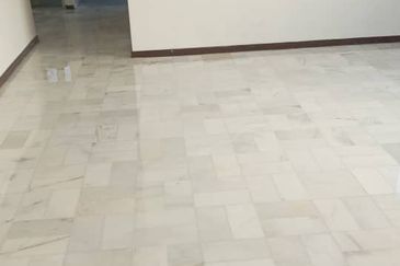 FOR RENT: 1st Floor Shop Lot Muzaffar Shah Ayer Keroh Melaka