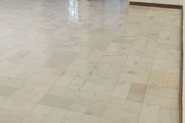 FOR RENT: 1st Floor Shop Lot Muzaffar Shah Ayer Keroh Melaka