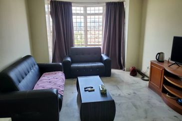 Endah Regal Condominium