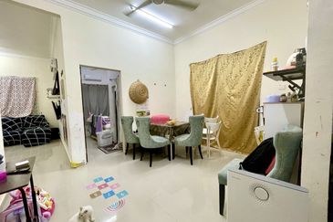 FOR SALE: Semi D Setingkat Jalan Batu Rakit Kampung Wakaf Tengah Kuala Terengganu Terengganu