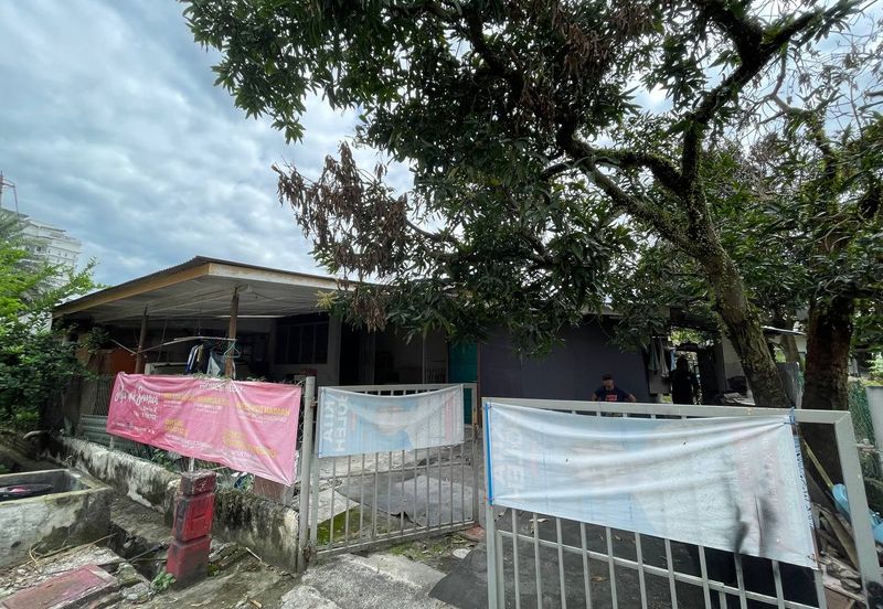 FOR SALE: Tanah Lot & Rumah Kampung Pandan Kuala Lumpur