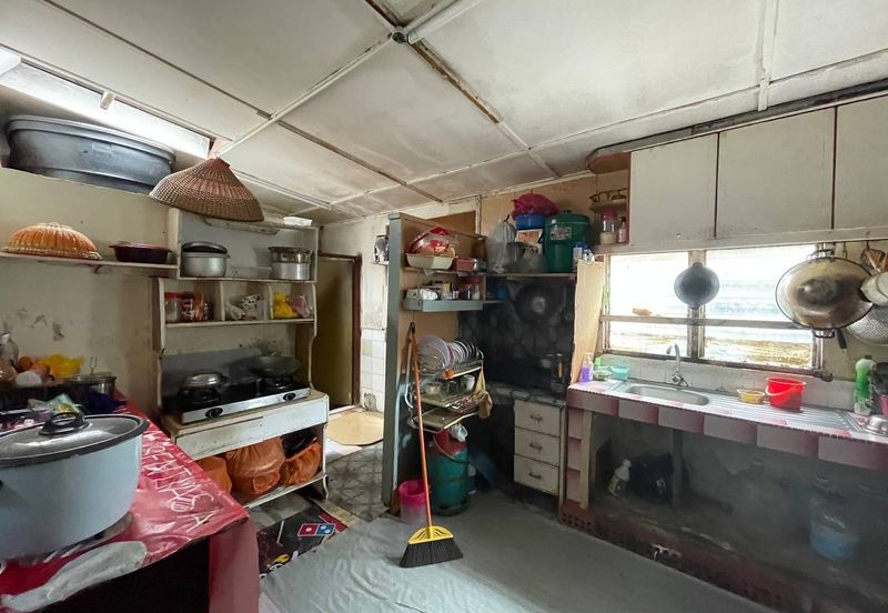 FOR SALE: Tanah Lot & Rumah Kampung Pandan Kuala Lumpur