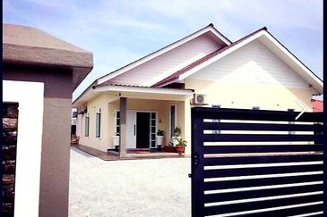 ~ SINGLE STOREY BUNGALOW INDAH PERDANA MORIB BANTING SELANGOR FOR SALE