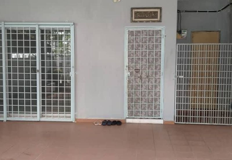 Pantai Dalam Kampung Kerinchi