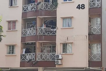 Teratai Mewah Apartment