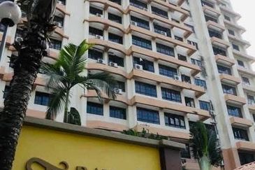 Bayu Tasik Condominium