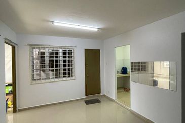 ~ Flat Kelumpuk Melati AU3 Keramat