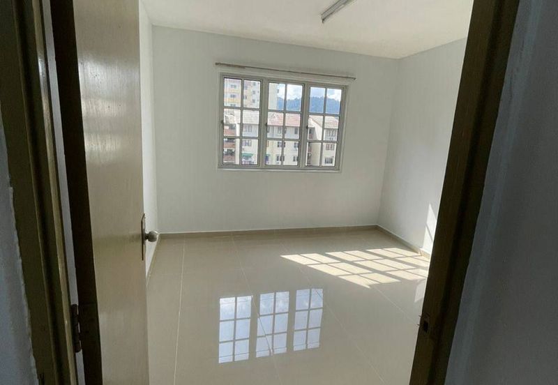 ~ Flat Kelumpuk Melati AU3 Keramat