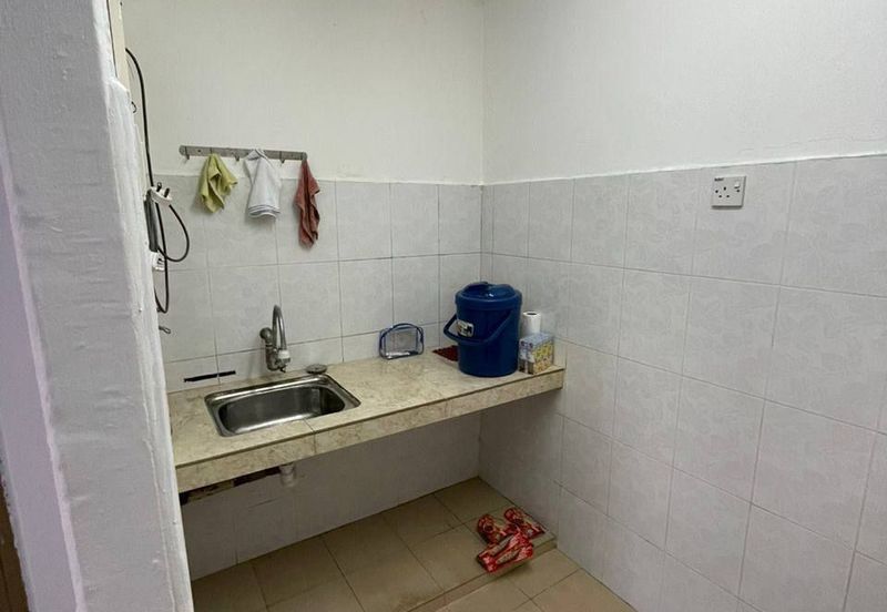 ~ Flat Kelumpuk Melati AU3 Keramat