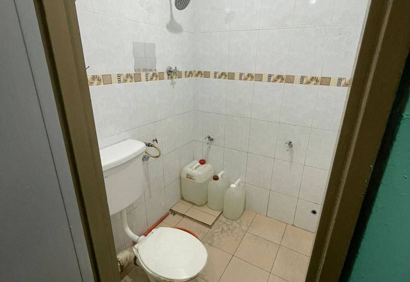 ~ Flat Kelumpuk Melati AU3 Keramat