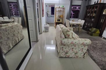 ~ 1 UNIT APMT RAKYAT DESA PANTAI ( BANGSAR SOUTH) FOR SALE