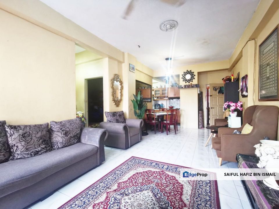 ~ Amazing Heights Apartment Sg Udang Klang RENOVATED + CORNER UNIT + STRATA READY + VIEW SWIMMING POOL , Selangor, Klang