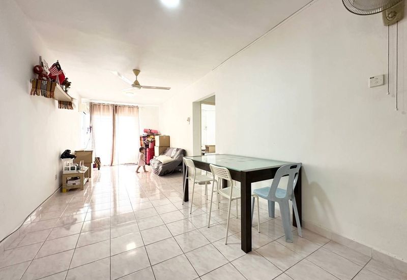 Pangsapuri Damai, Subang Bestari