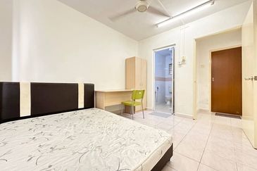 Pangsapuri Damai, Subang Bestari