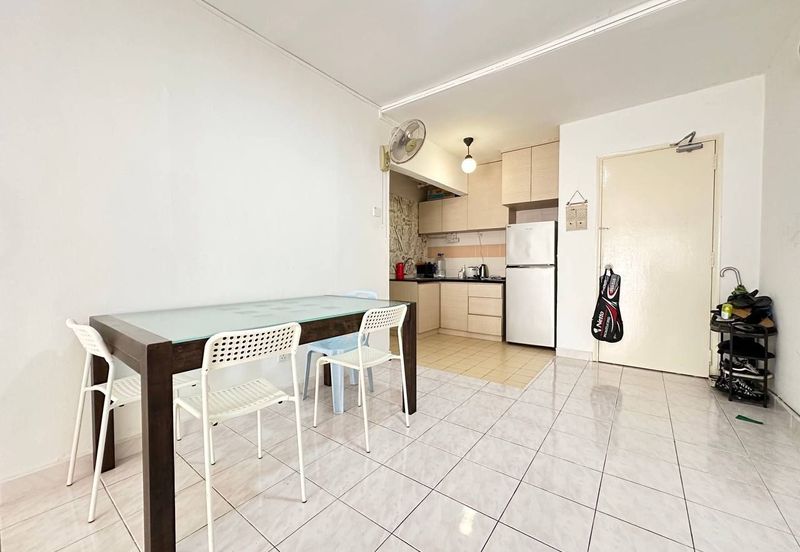 Pangsapuri Damai, Subang Bestari