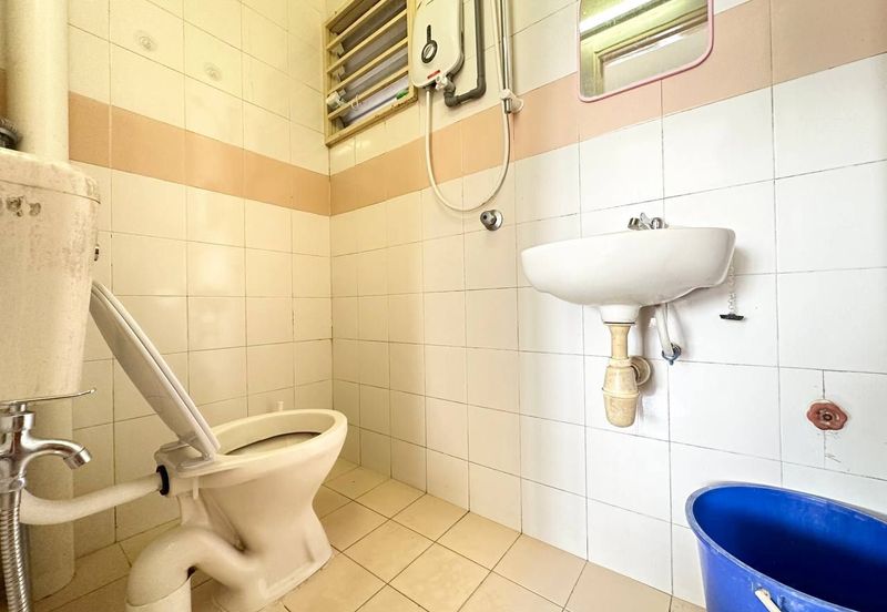 Pangsapuri Damai, Subang Bestari