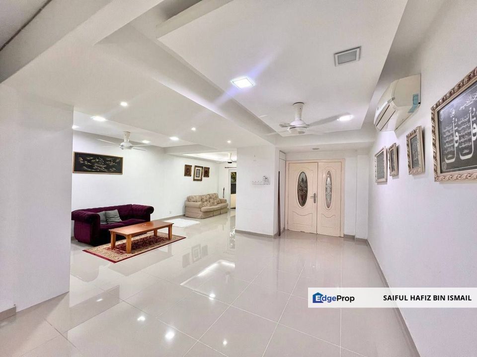 DOUBLE STOREY TERRACE HOUSE SEKSYEN 7 SHAH ALAM (Jalan Yakut), Selangor, Shah Alam