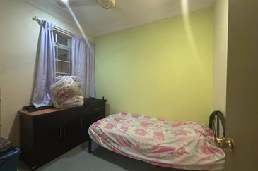 Beautiful 2.5 Storey Home Renovated Extended Well Kept House! Seksyen 7, Shah Alam For Sale!