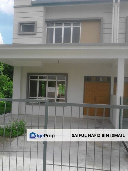 DOUBLE STOREY END LOT TAMAN LANGAT INDAH BANTING FOR SALE, Selangor, Banting