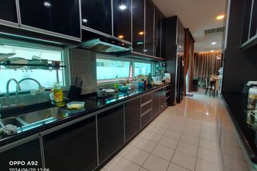 Clover Garden Residences