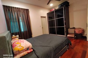 Clover Garden Residences